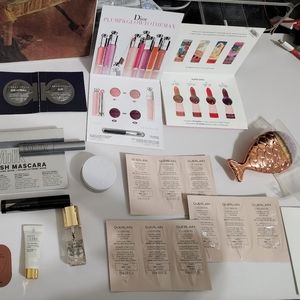 Makeup Bundle-Full Size + Deluxe Samples + Samples + Makeup Bag (21 Items)